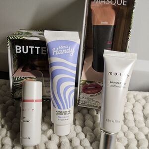 NWOT Mixed Make up with Mally, Lique and Handy
